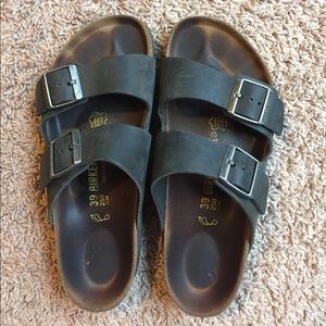 Black Birkenstock sandals!!