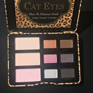Toofaced cat eyes eyeshadow palette