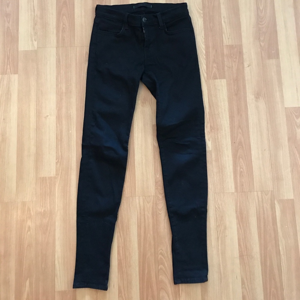 Black Skinny J Brand Jeans