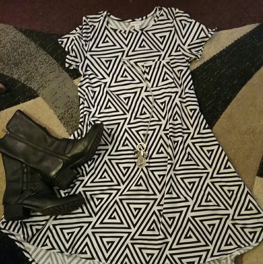 **SOLD**  Lularoe