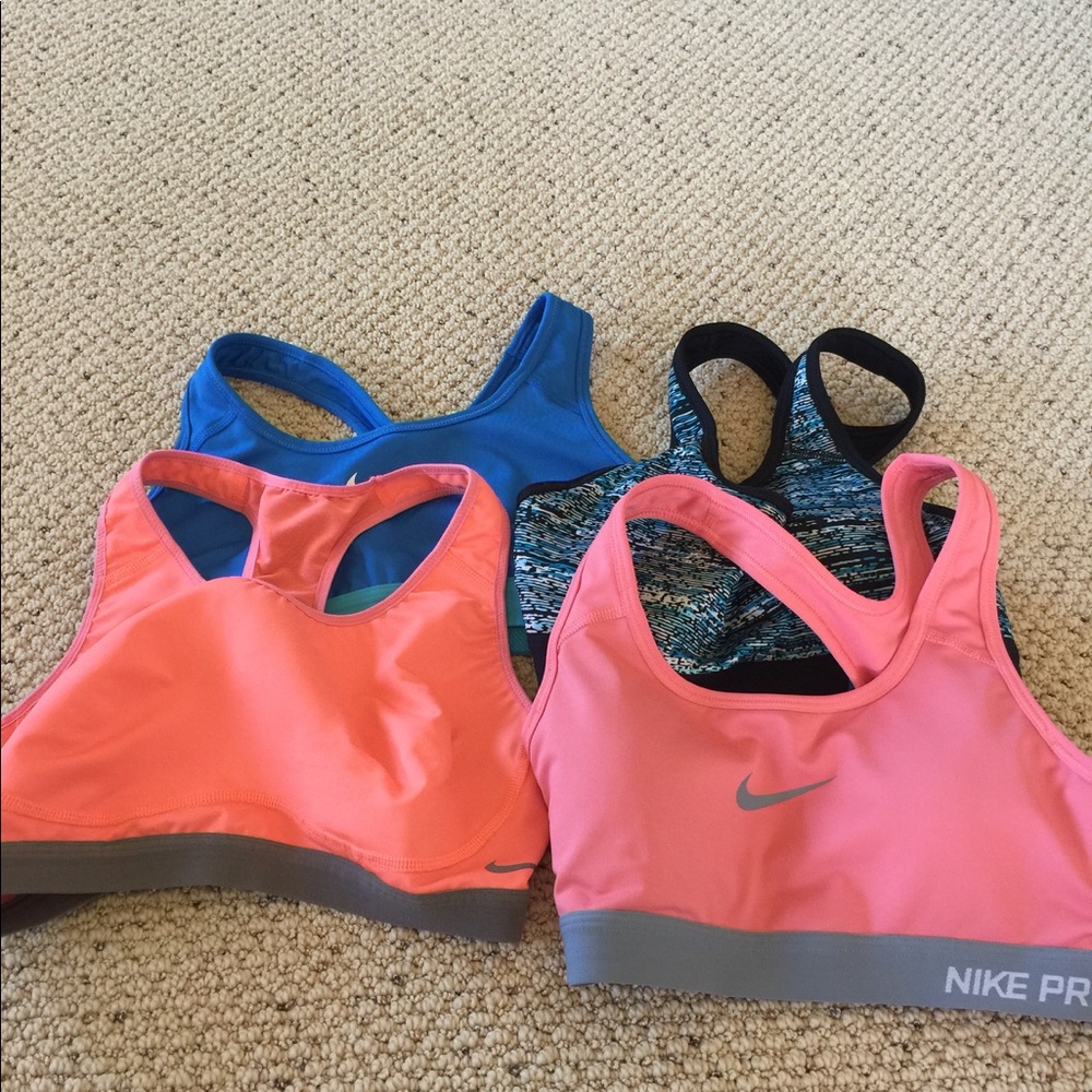 Nike women sport bras
