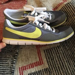 Nike Grey & Yellow Athletic Shoes, Size 8