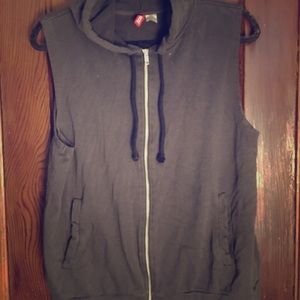 H&M Hooded sleeveless sweatshirt
