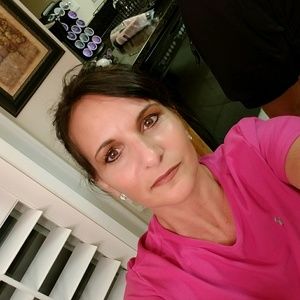 Meet your Posher, Pam