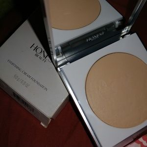 Honest Beauty Cream Foundation