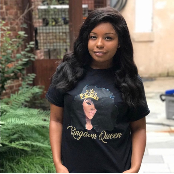 Kingdom Queen’s shirts come in black and white - Picture 1 of 2