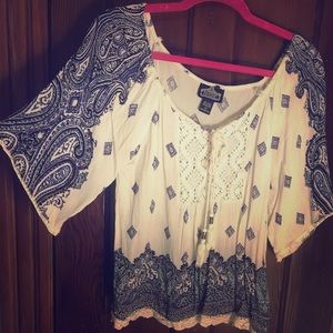 Size Medium Printed Blouse