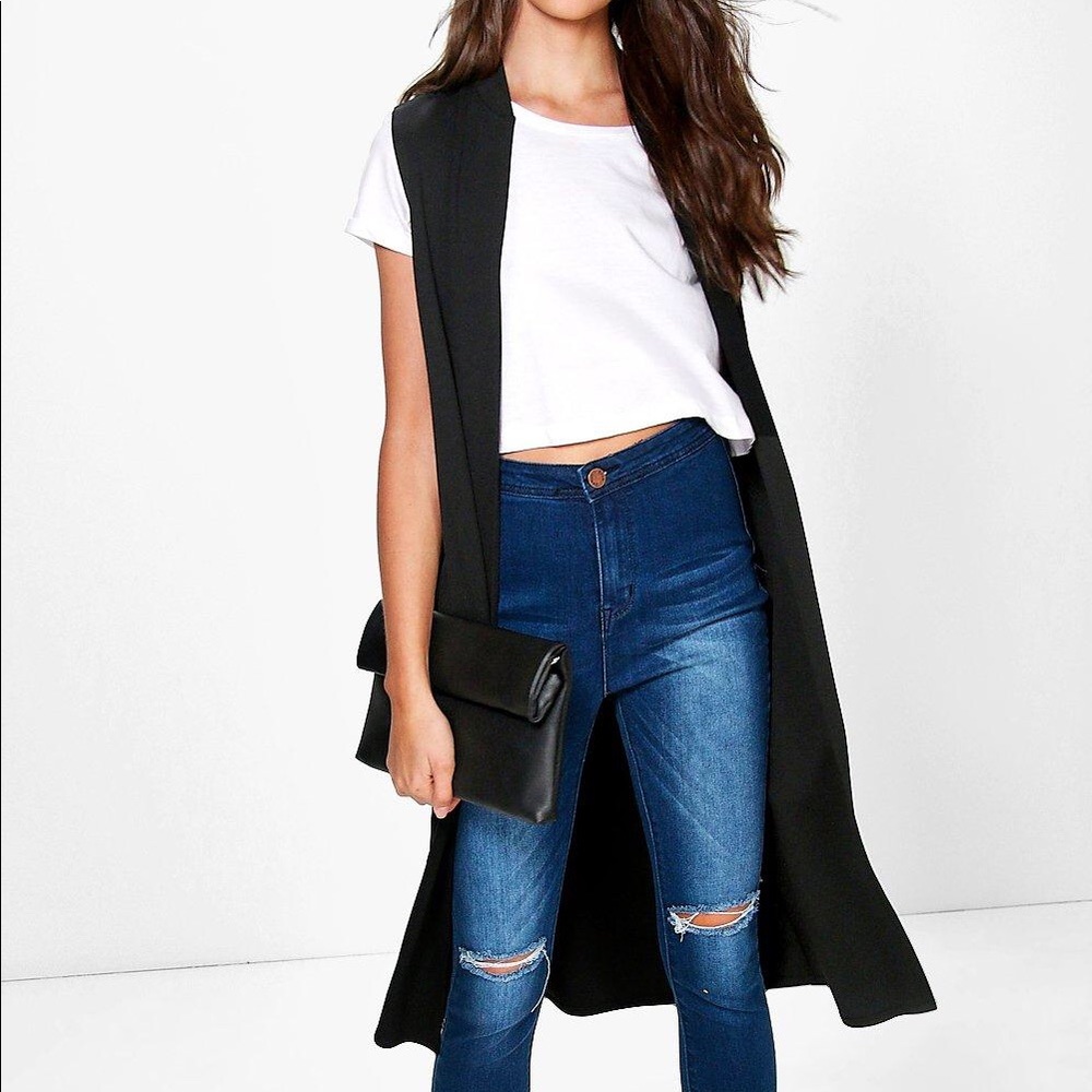 Sleeveless duster