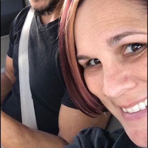 Meet your Posher, Leslie