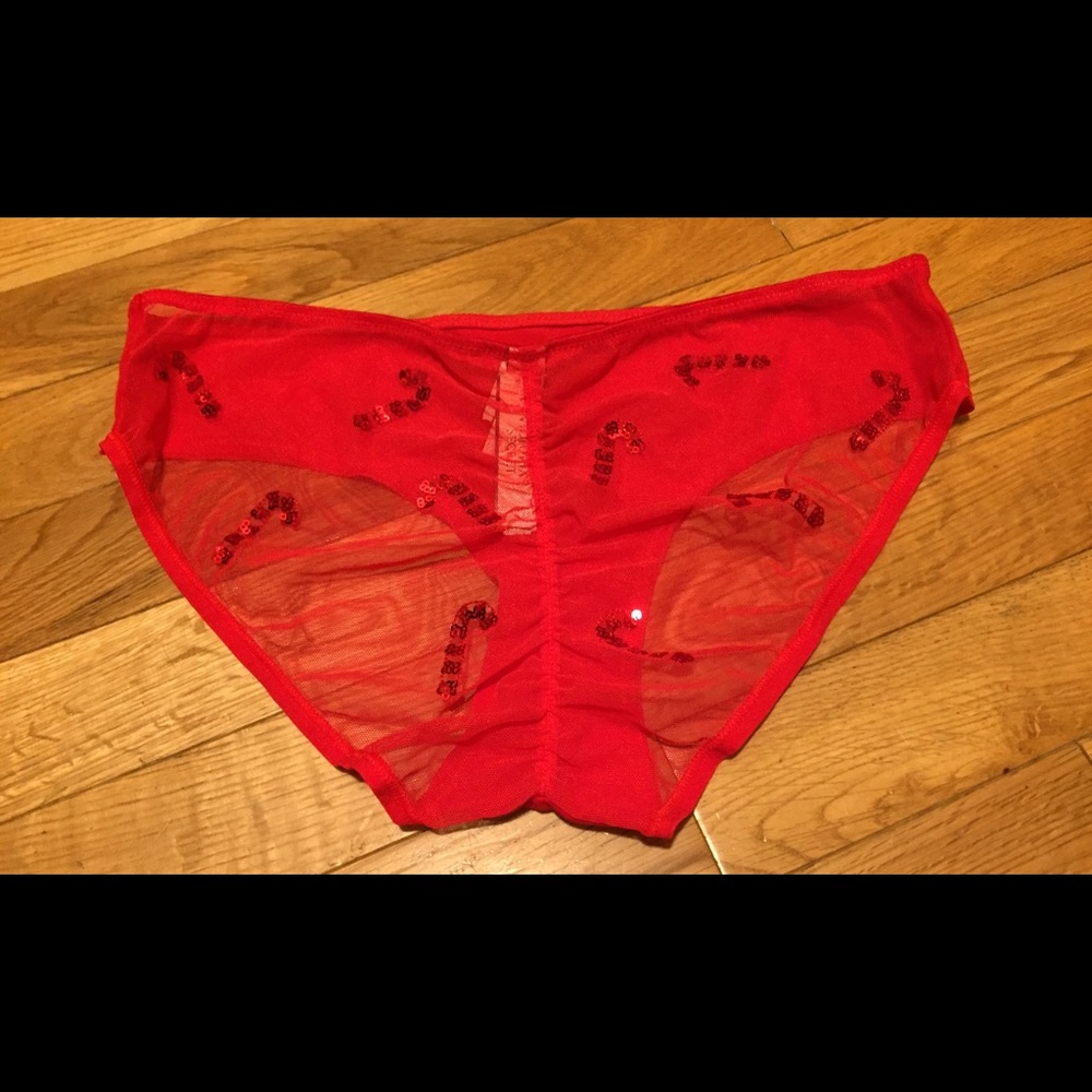 NWT Victoria’s Secret Holiday Panties