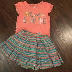 Sonoma size 6 set. Shirt and matching skort.