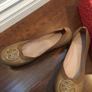 Tory Burch Caroline Flats