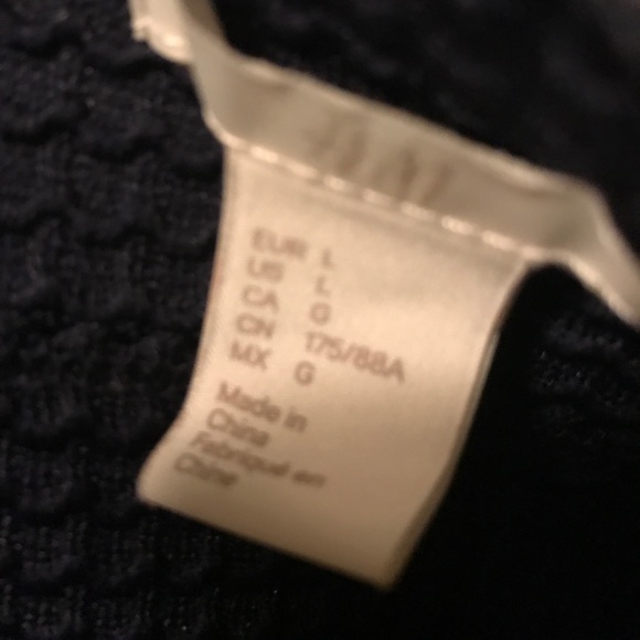 H&M Navy Blue Skirt - Picture 3 of 4