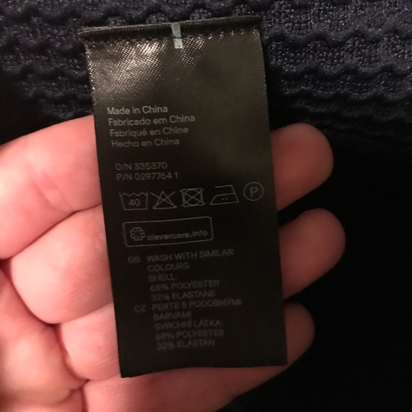 H&M Navy Blue Skirt - Picture 4 of 4