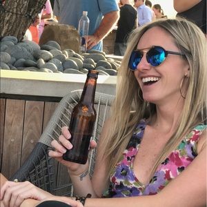 Meet your Posher, Britni