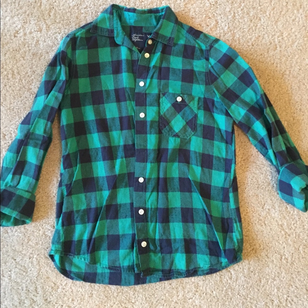 American Eagle Outfitters Plaid Flannel Shirt