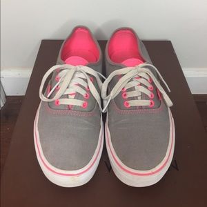 Classic Grey/Hot Pink Vans Women's Size 9
