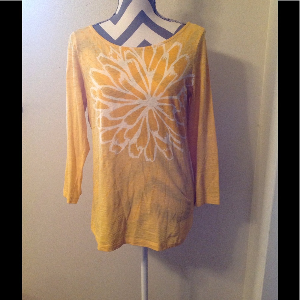 Old Navy flower top