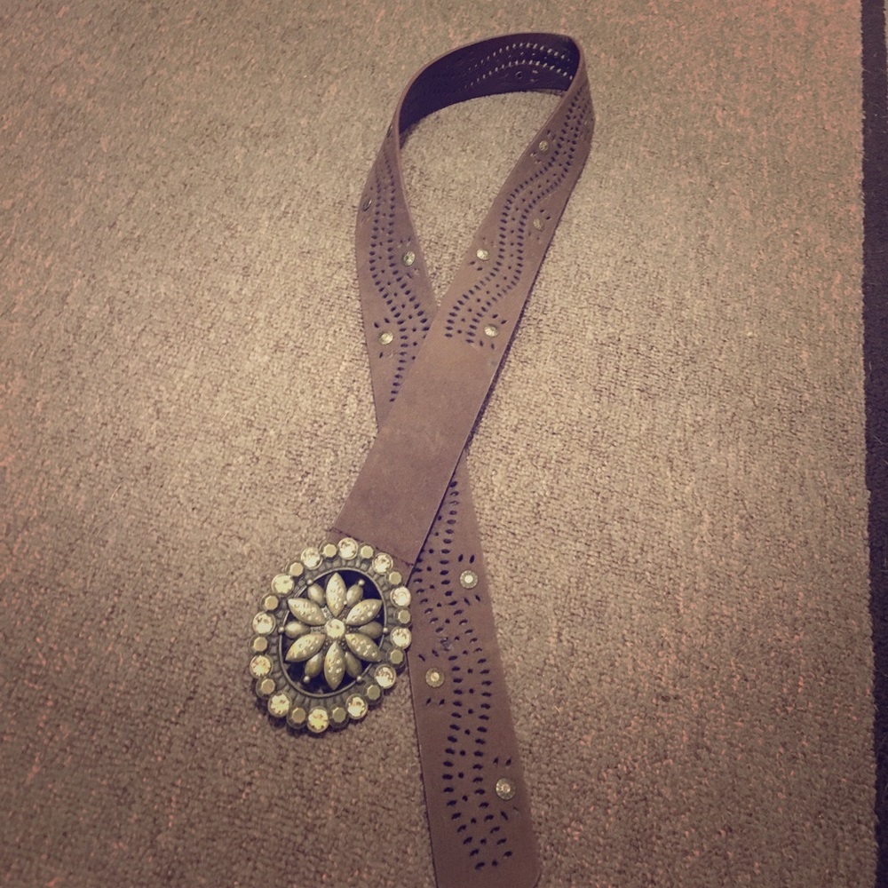 Brown size 9 belt
