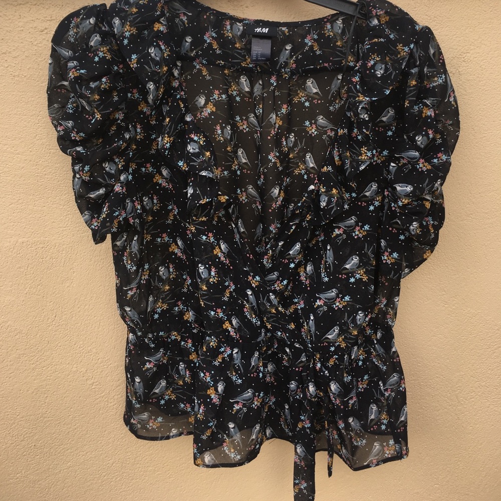 Cute shear bird print top