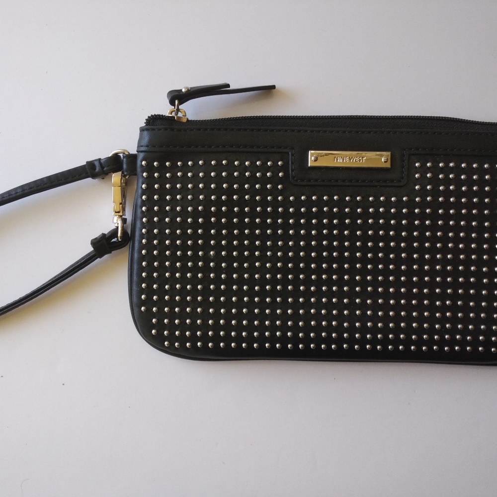 Nine West Pretty Little Things Wristlet Black - Picture 2 of 5