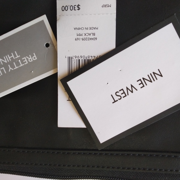 Nine West Pretty Little Things Wristlet Black - Picture 5 of 5