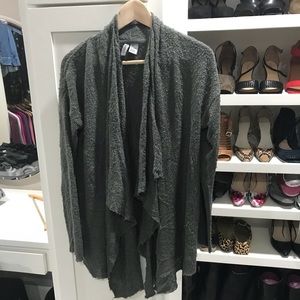 Divided Shawl Sweater - Small