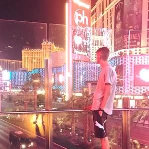 Meet your Posher, Josh