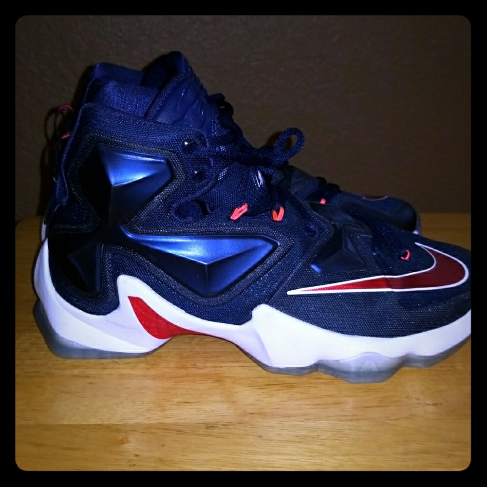 A pair of Lebron 13's