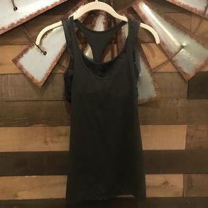 Army green lululemon tank sz 4