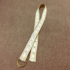 White lace cloth belt