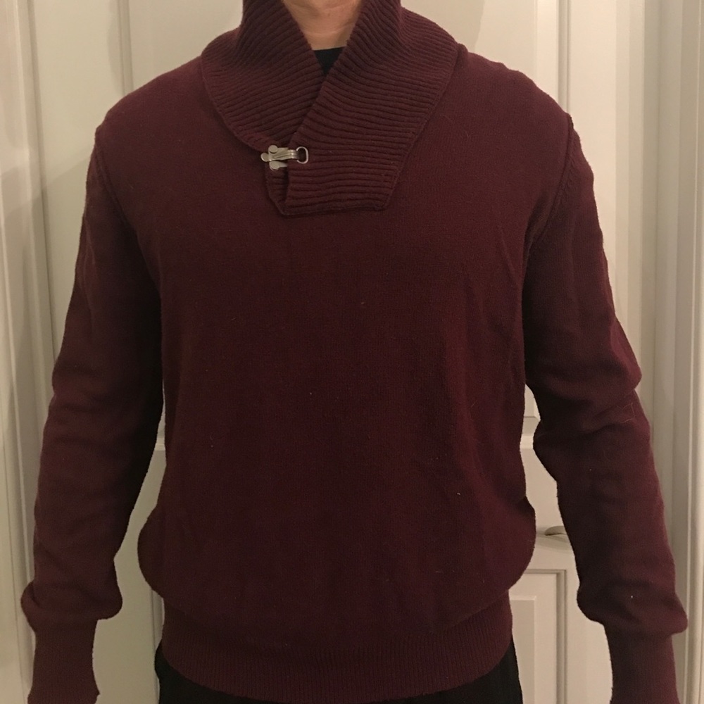 Banana republic burgundy pullover sweater. Size XL