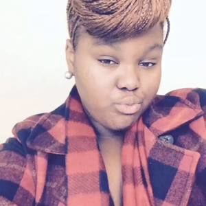 Meet your Posher, Tomisha