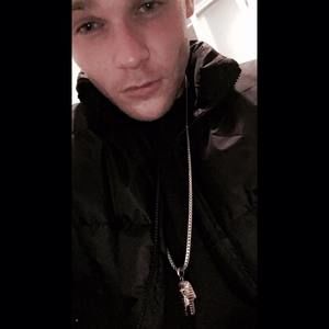 Meet your Posher, Brandon