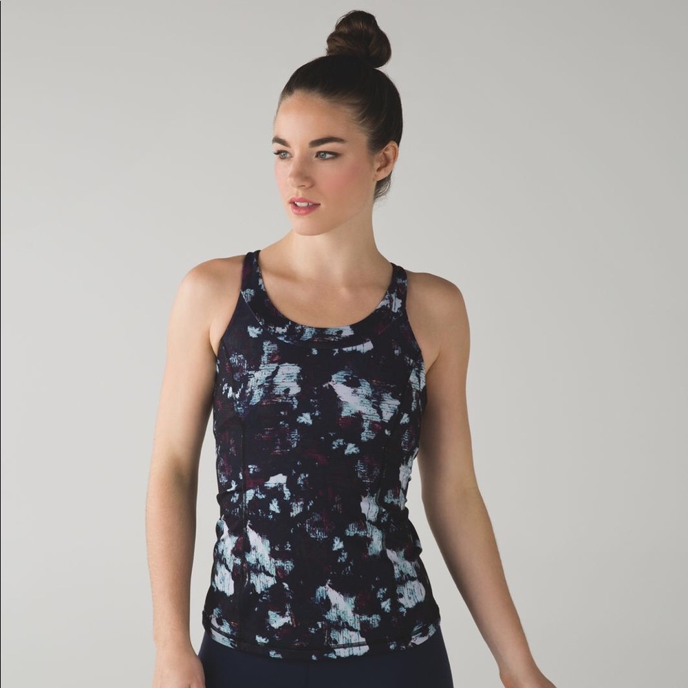 Lululemon Enhearten Top - Static Blossom Multi