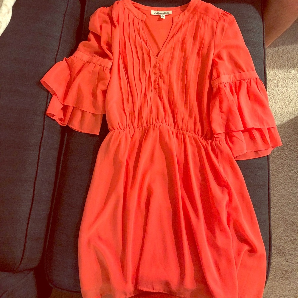 Cute dress! Size Small