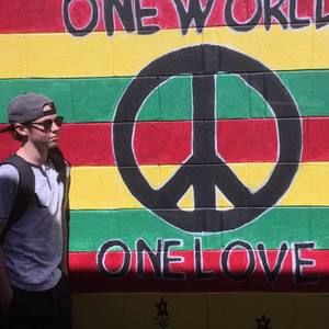 Meet your Posher, Evan