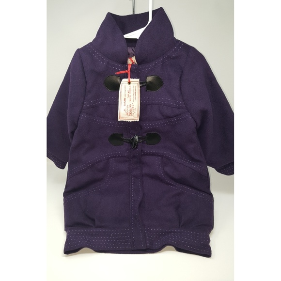 Winter coat zippered front with toggle closure. - Picture 1 of 5