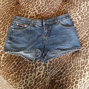 Junior's jean shorts