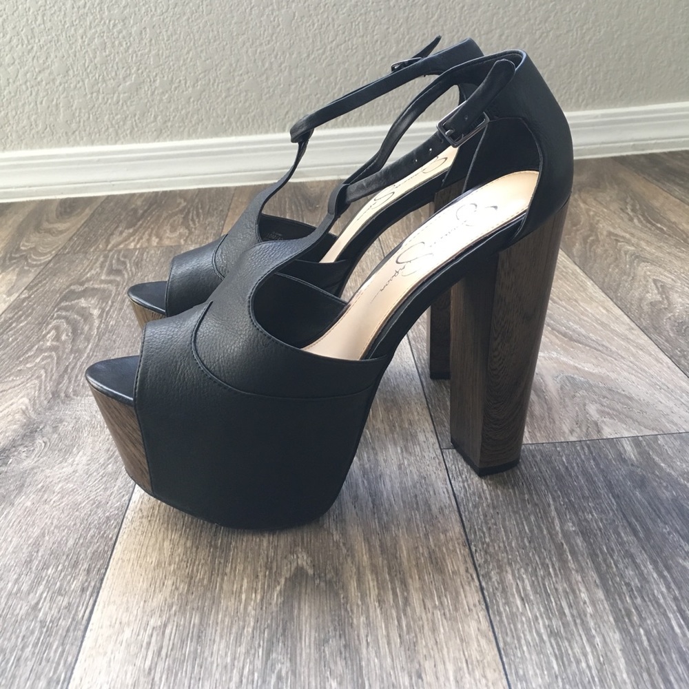 Jessica Simpson black leather platform heels