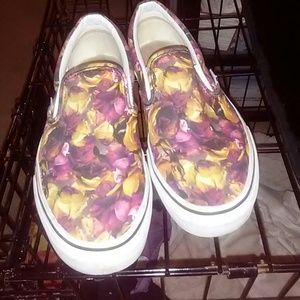 Rose 🌹Print Canvas Vans 🌸