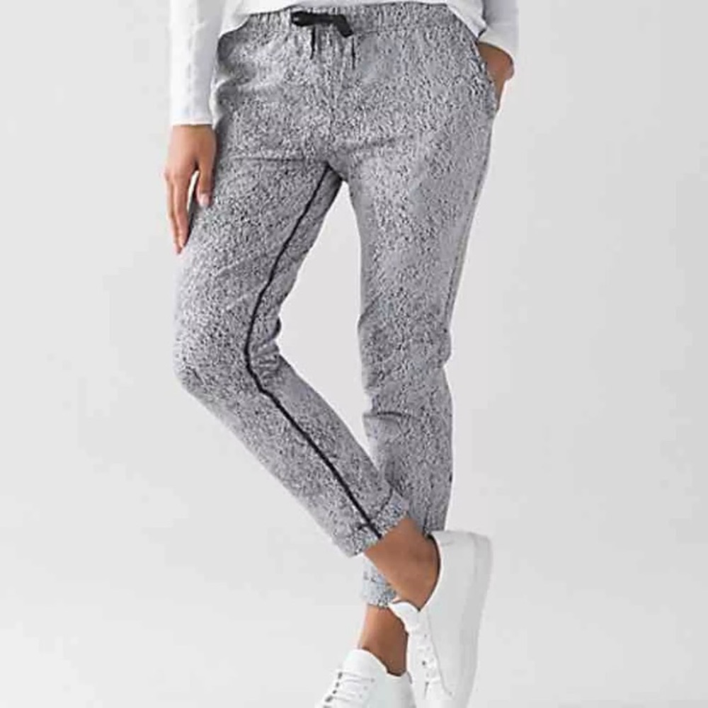 NWOT Lululemon Jet Pant size 6