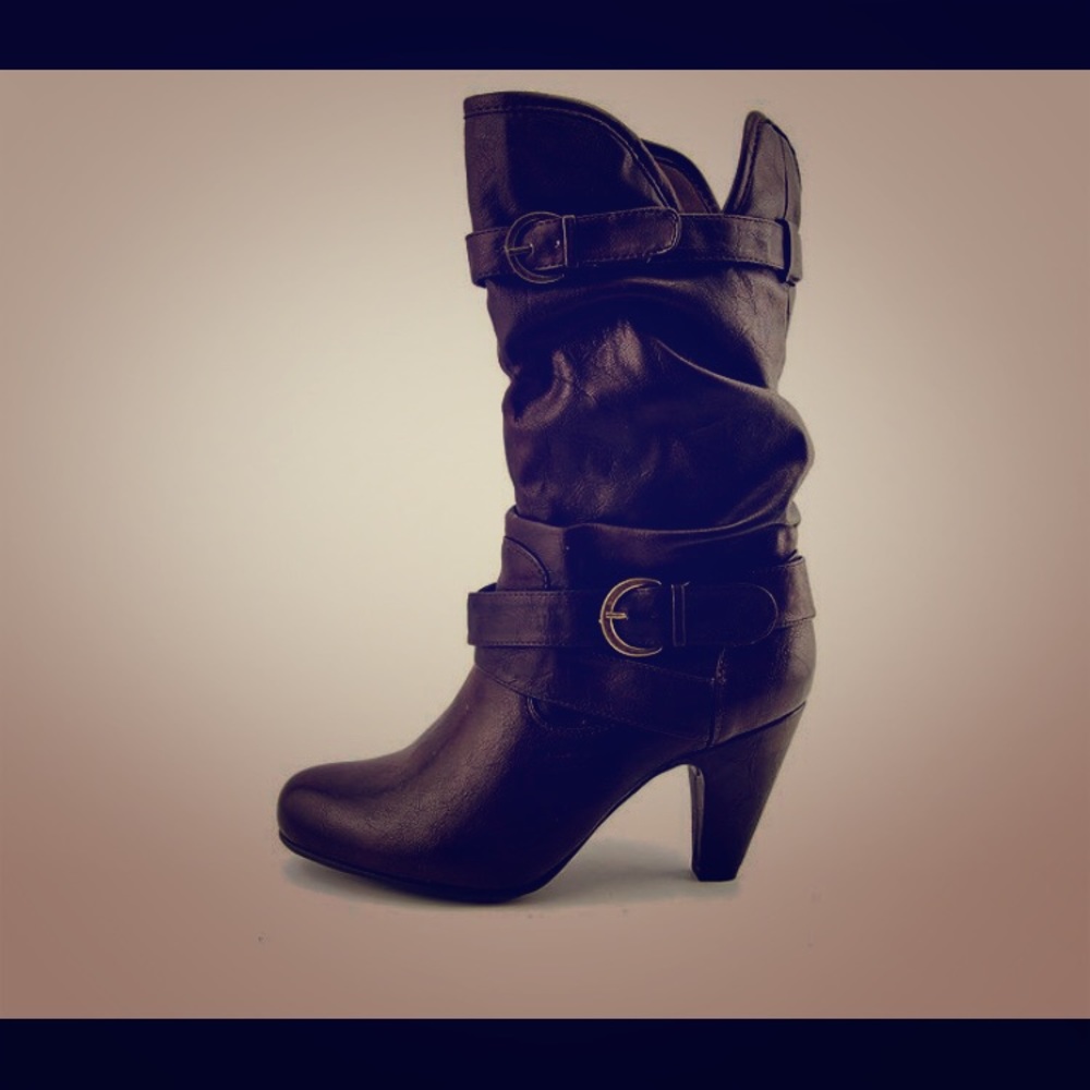 Used Nine West dark brown boots