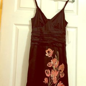 Beautiful black dress with floral details