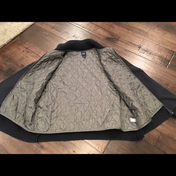 Gap Jacket - Picture 3 of 5