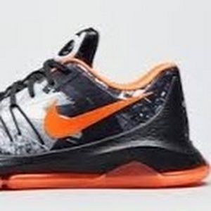 Meet your Posher, Logan