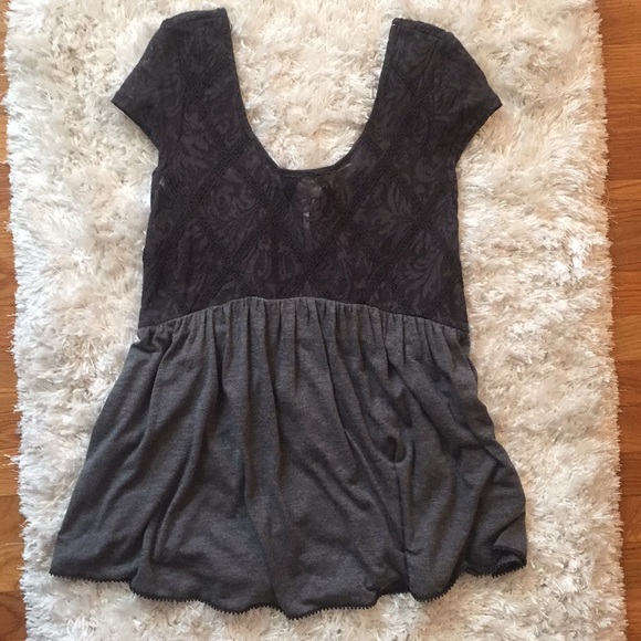 Free People Tops - ✨3 for $10✨Free People shirt