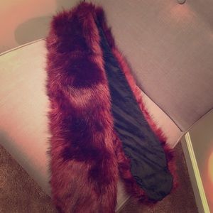 FAB ALERT  Faux Fur Deep Red/Burgundy Shawl