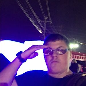 Meet your Posher, Evan