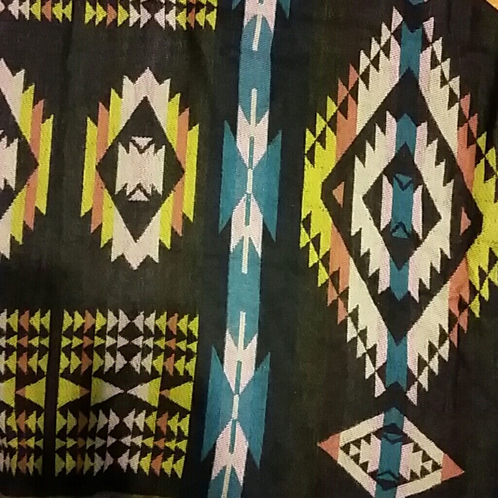 Funky Aztec Cape - Picture 5 of 7